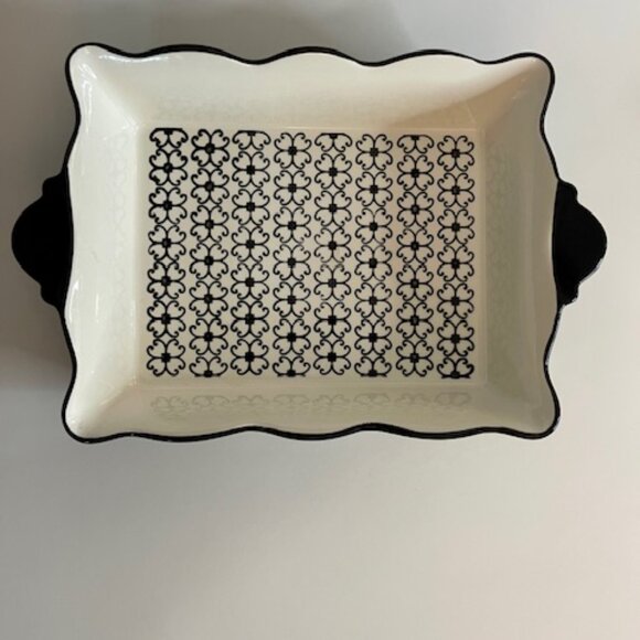 Baum Ceramic Casserole Dish, Black Floral Design, 10x12x3, Oven-to-Table Safe - Picture 3 of 9
